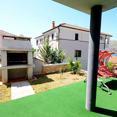 Apartments Maja Donji Okrug  Extérieur photo