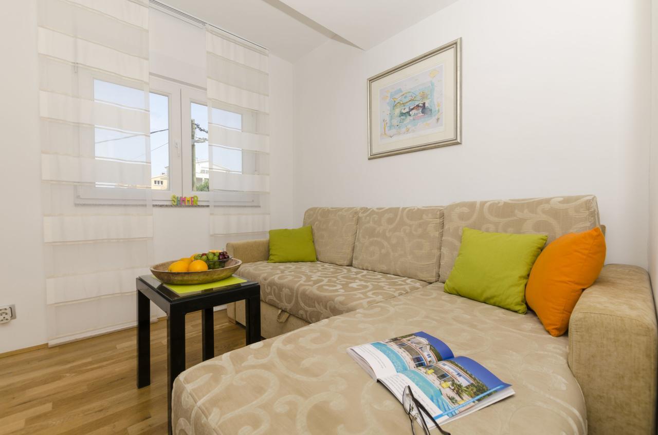 Apartments Maja Donji Okrug  Extérieur photo