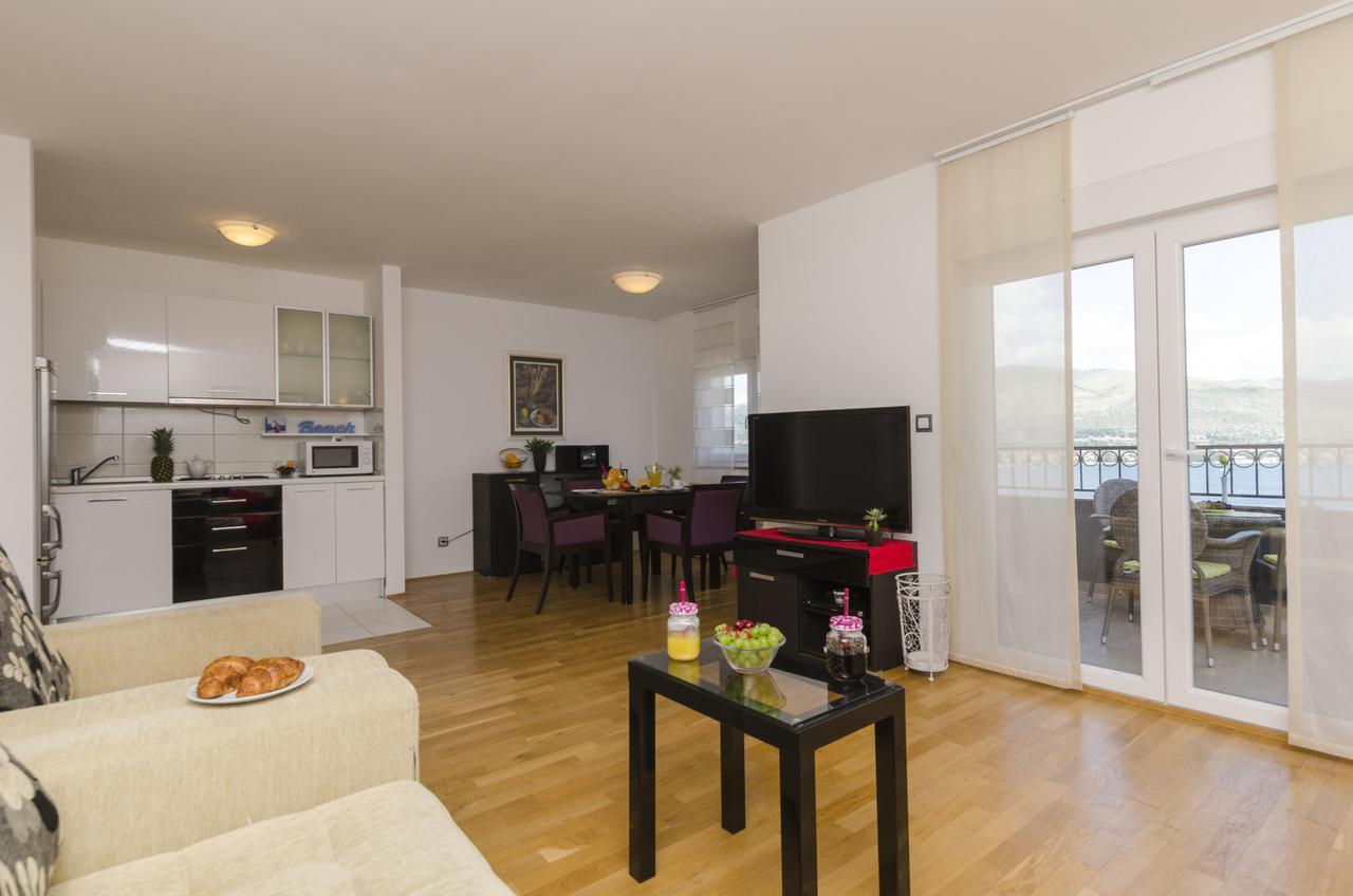 Apartments Maja Donji Okrug  Extérieur photo