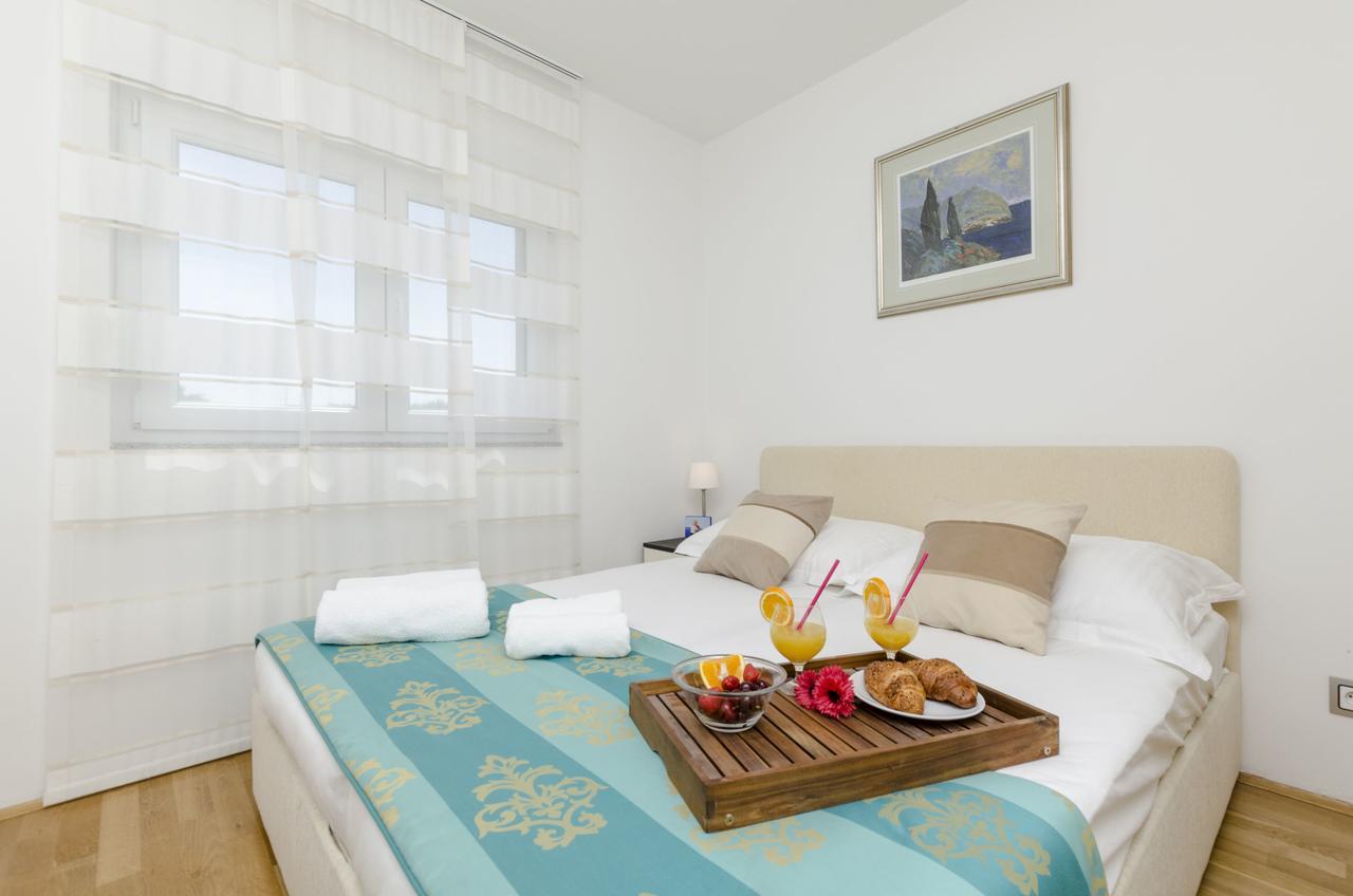 Apartments Maja Donji Okrug  Extérieur photo