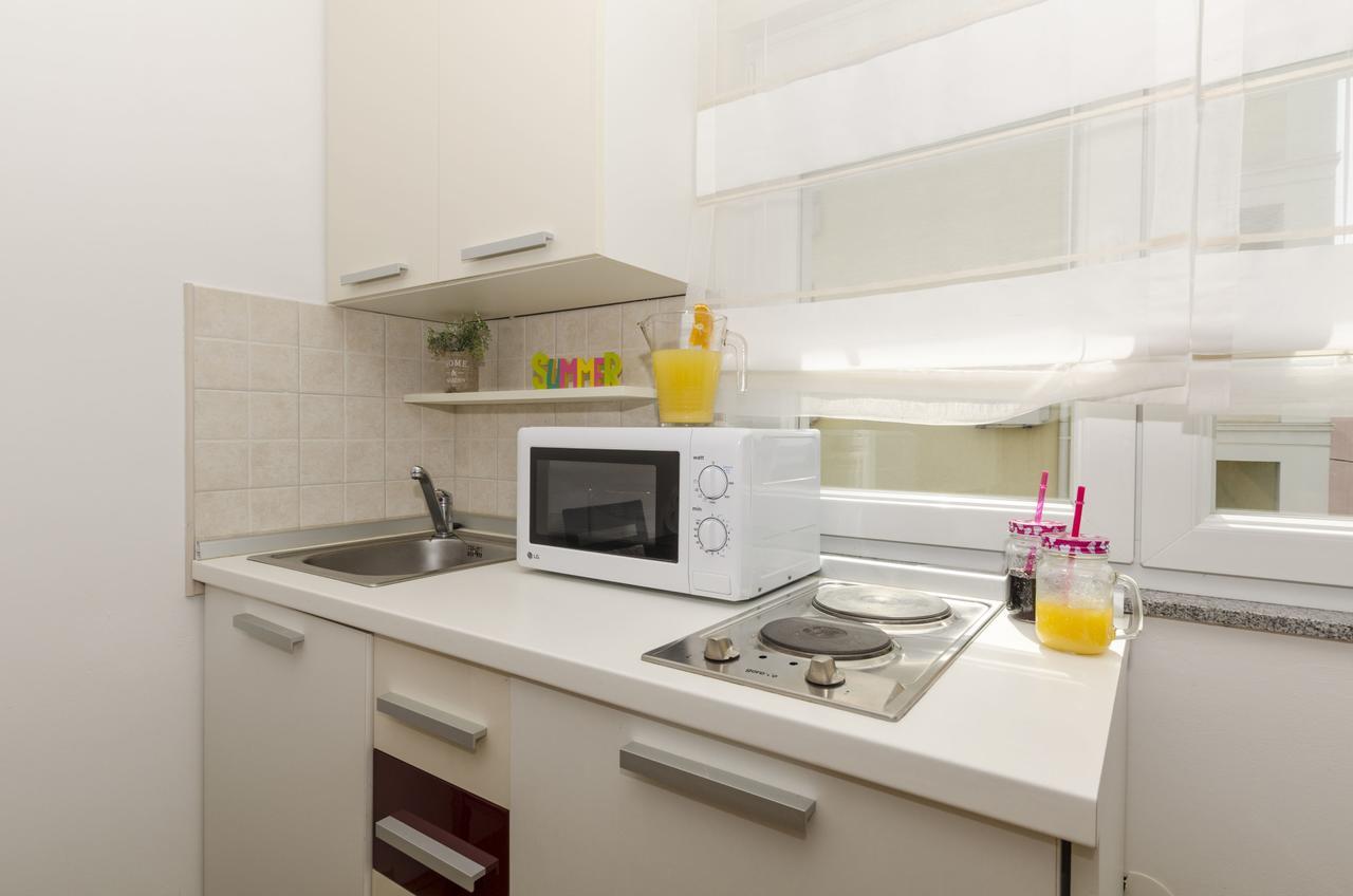 Apartments Maja Donji Okrug  Extérieur photo