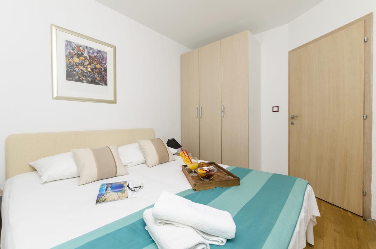 Apartments Maja Donji Okrug  Extérieur photo